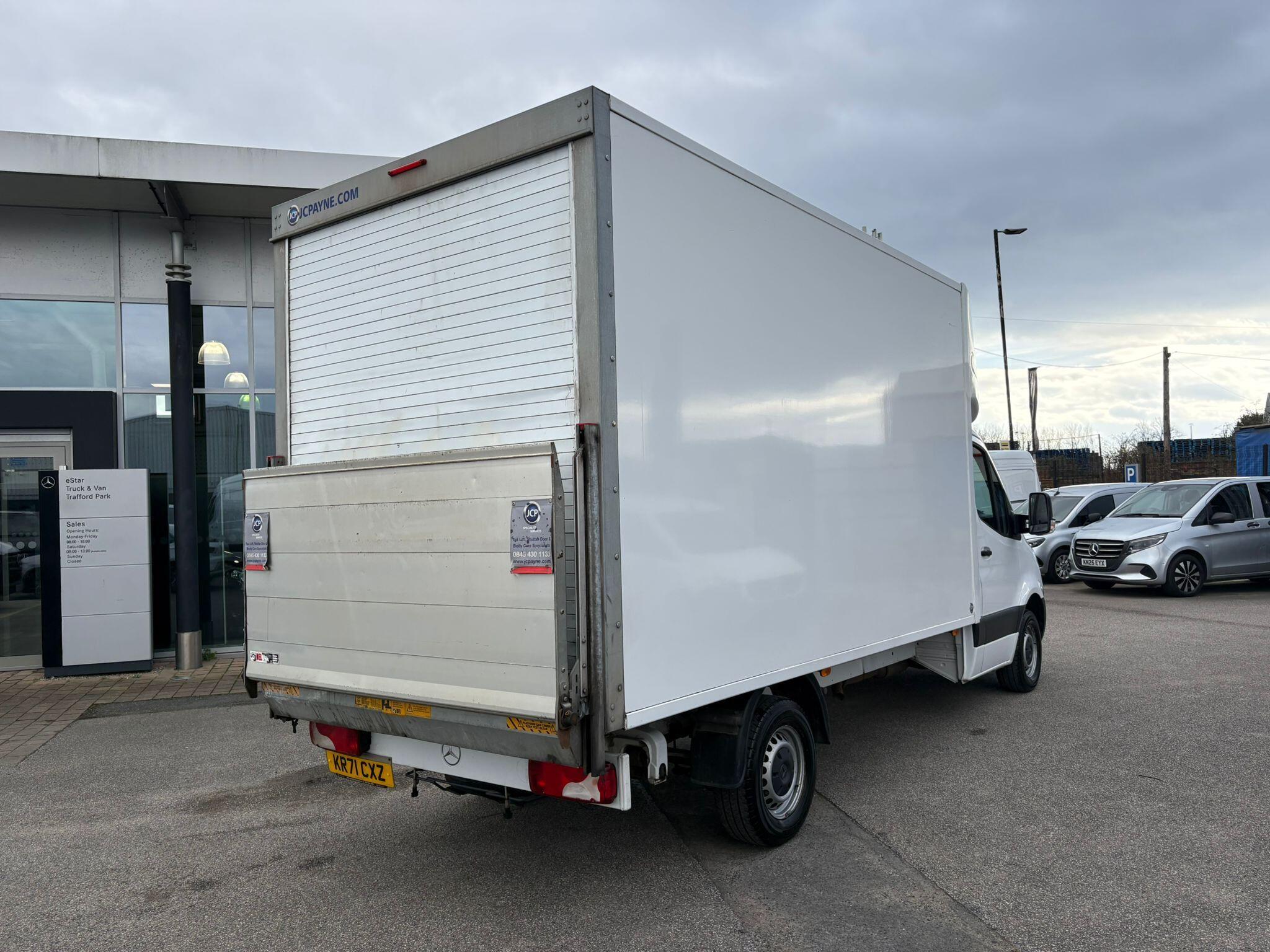 Mercedes-Benz Sprinter